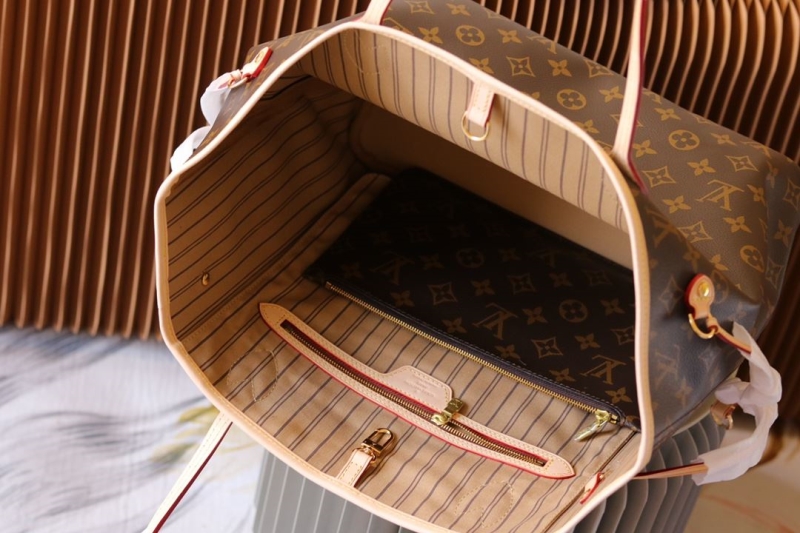 LV Shopping Bags